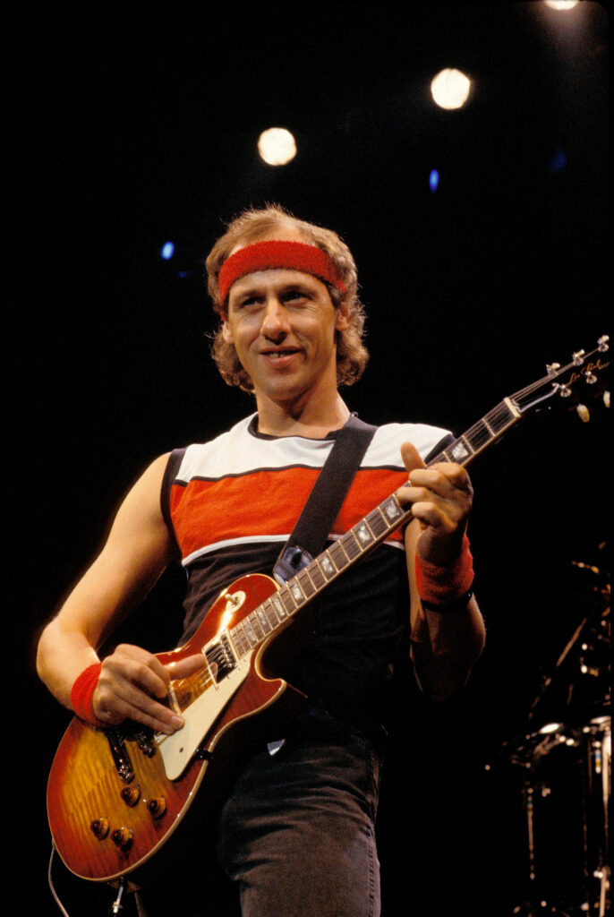 Mark Knopfler with his 1983 Les Paul ’59 reissue Guitar