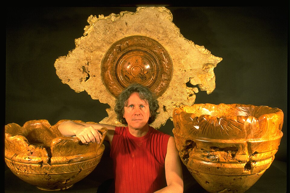 Dennis Elliott