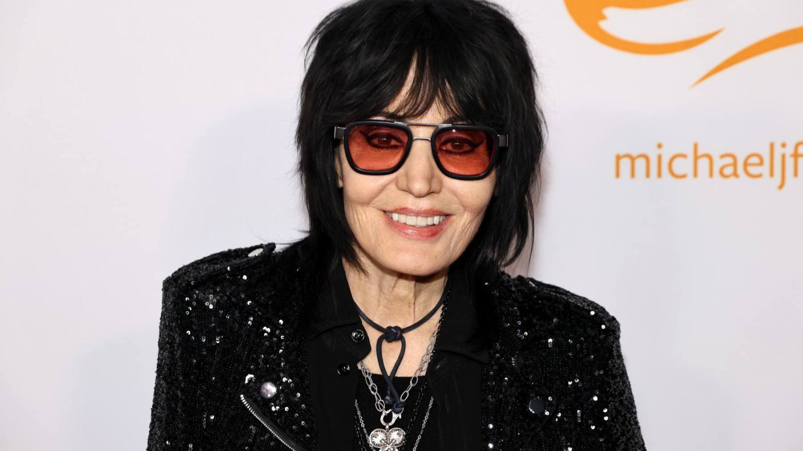 Joan Jett Cancels September Shows Following Surgery for Fractured Vertebra