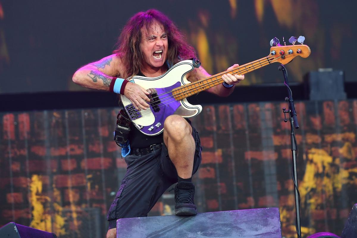 Steve Harris Defends Iron Maiden’s ‘No Prayer for the Dying’