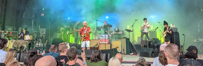 Modest Mouse Drops Guitarist Simon O’Connor From Upcoming Tour