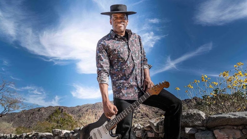 Carvin "The King of Strings" Jones (Photo: Stephanie Koch)