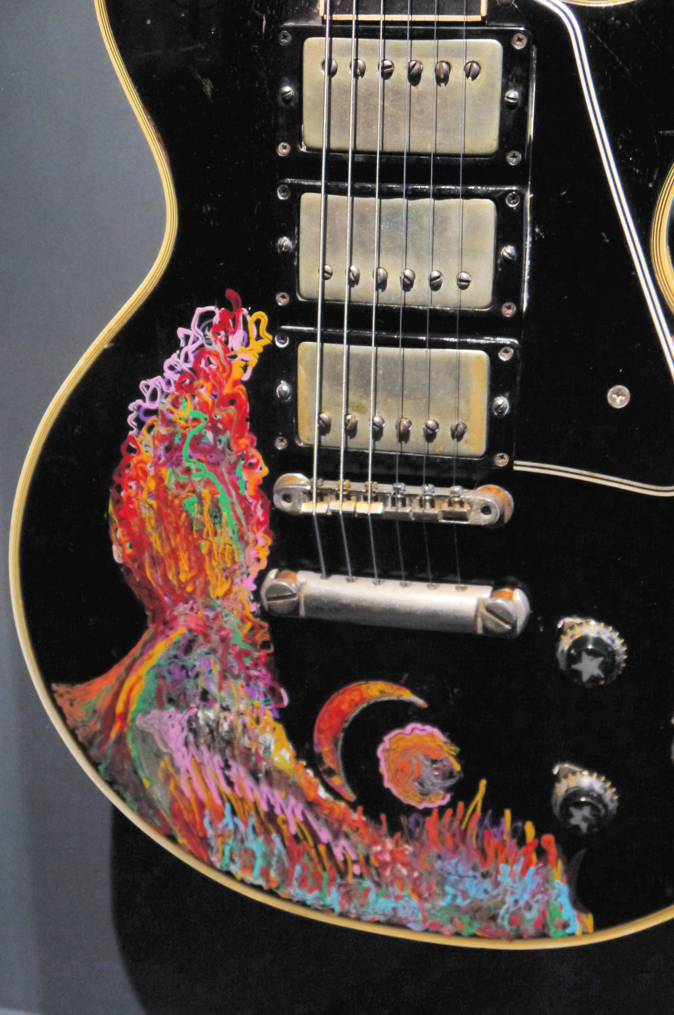 Keith Richards performing live