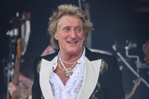 Rod Stewart Sets First Dates After Heart Procedure Scrubbed 2026 Tour