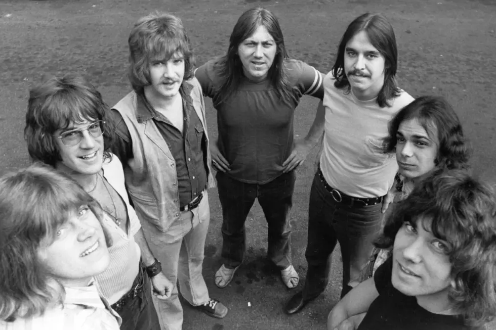 Chicago performing live on tour